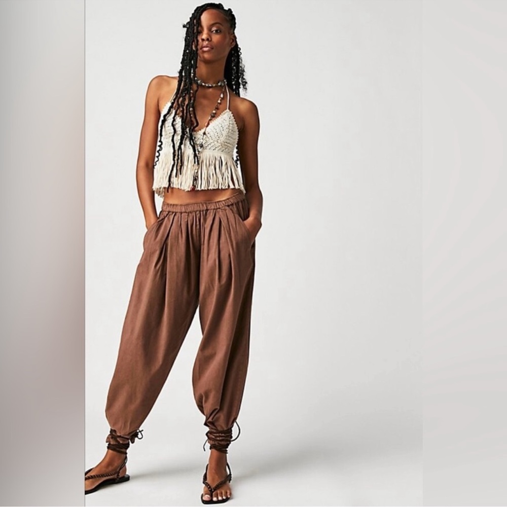 NWOT Free People To The Sky Parachute pants in cocoa Brown